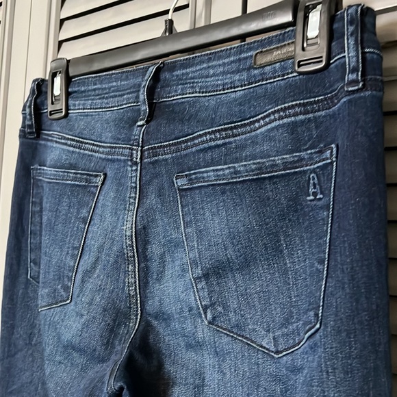 Articles of Society : Dark Wash Skinny Jean’s - 27 - Picture 5 of 10